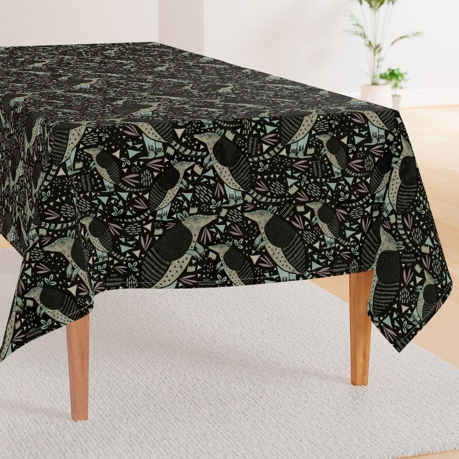 HOME_GOOD_RECTANGULAR_TABLE_CLOTH