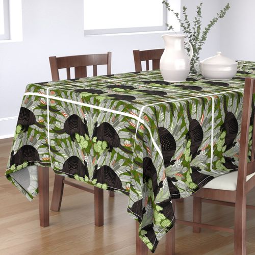 HOME_GOOD_RECTANGULAR_TABLE_CLOTH