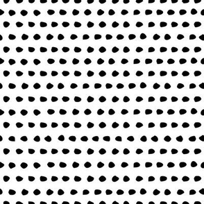 Black & White Dots