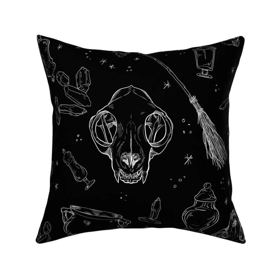 HOME_GOOD_SQUARE_THROW_PILLOW