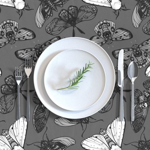 HOME_GOOD_RECTANGULAR_TABLE_CLOTH