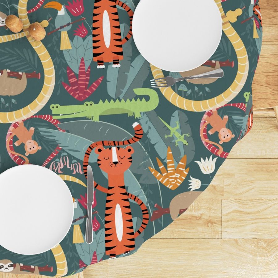 Rain forest animals pattern 002