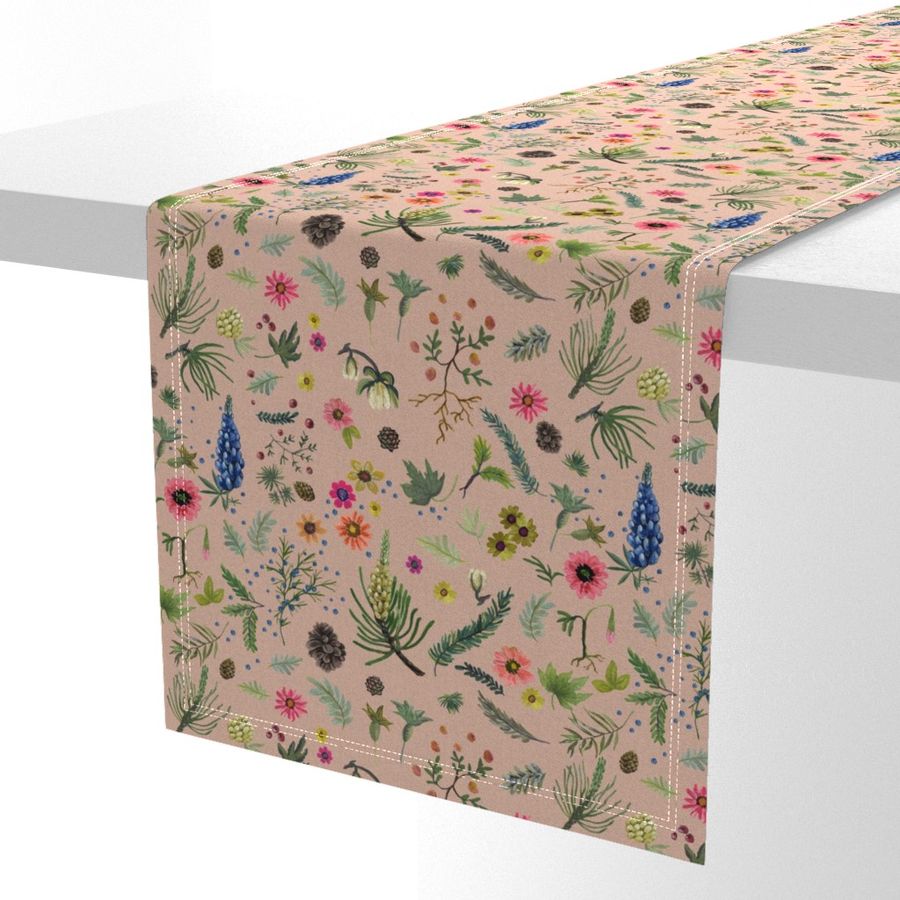 HOME_GOOD_TABLE_RUNNER