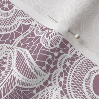 lace // pantone 79-5