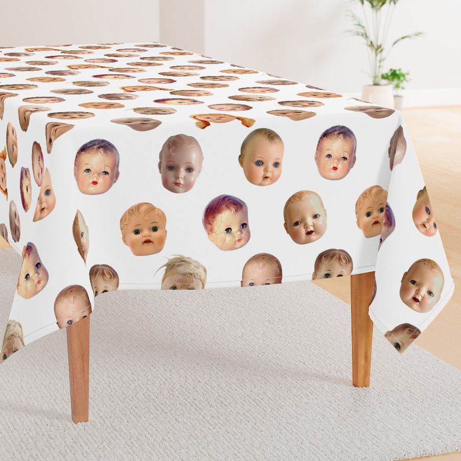 HOME_GOOD_RECTANGULAR_TABLE_CLOTH