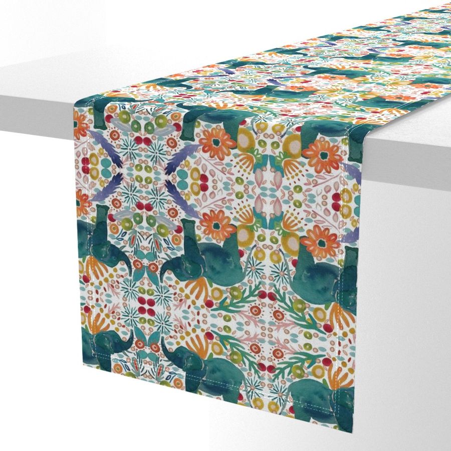 HOME_GOOD_TABLE_RUNNER