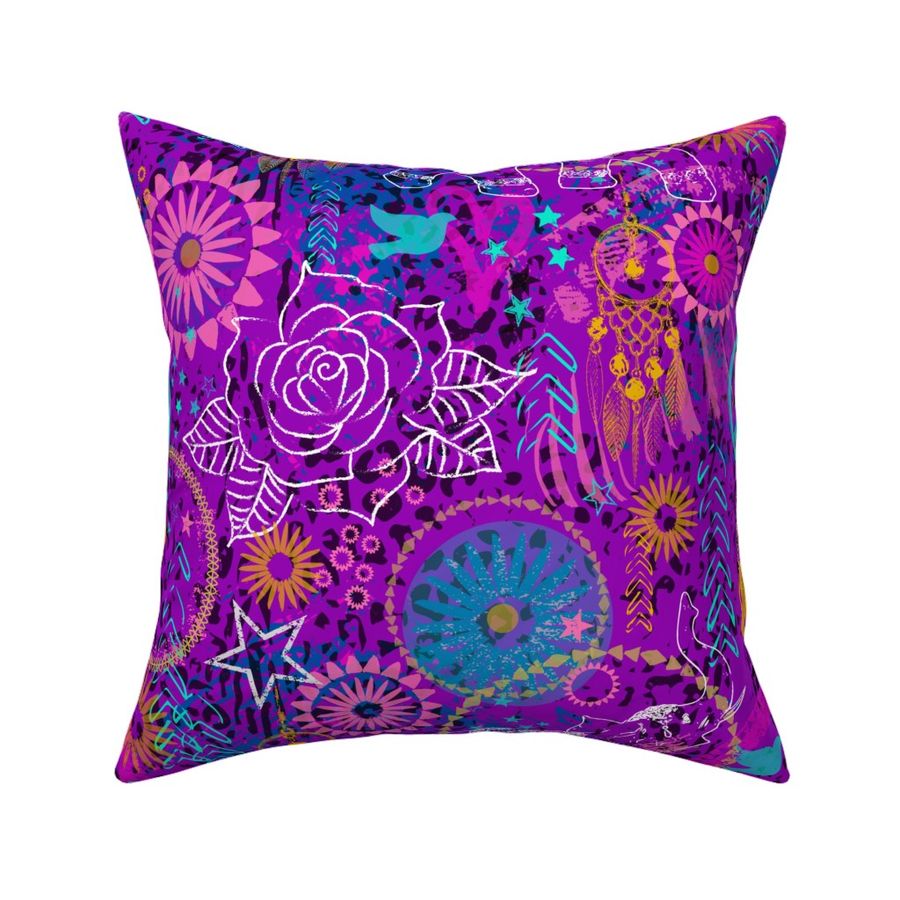 HOME_GOOD_SQUARE_THROW_PILLOW