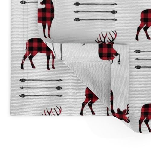 buffalo plaid buck with arrow stack