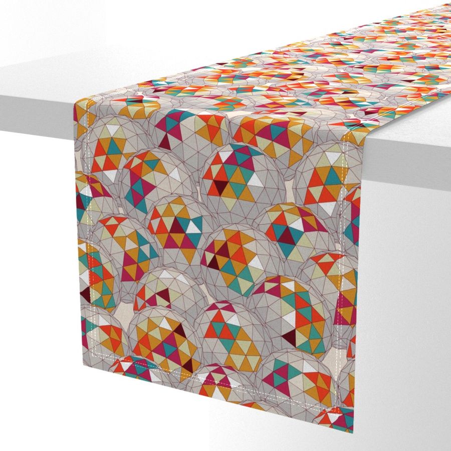 HOME_GOOD_TABLE_RUNNER