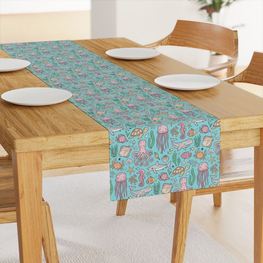 HOME_GOOD_TABLE_RUNNER