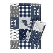 little man (90) - navy and grey (buck) quilt woodland