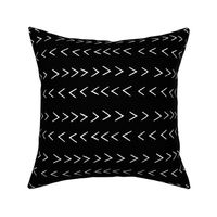 mudcloth inspired zig zag - black and white fabric