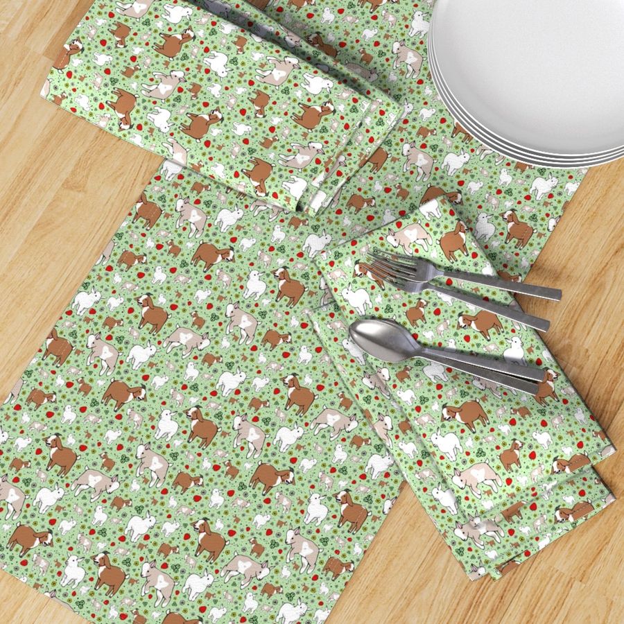 HOME_GOOD_TABLE_RUNNER