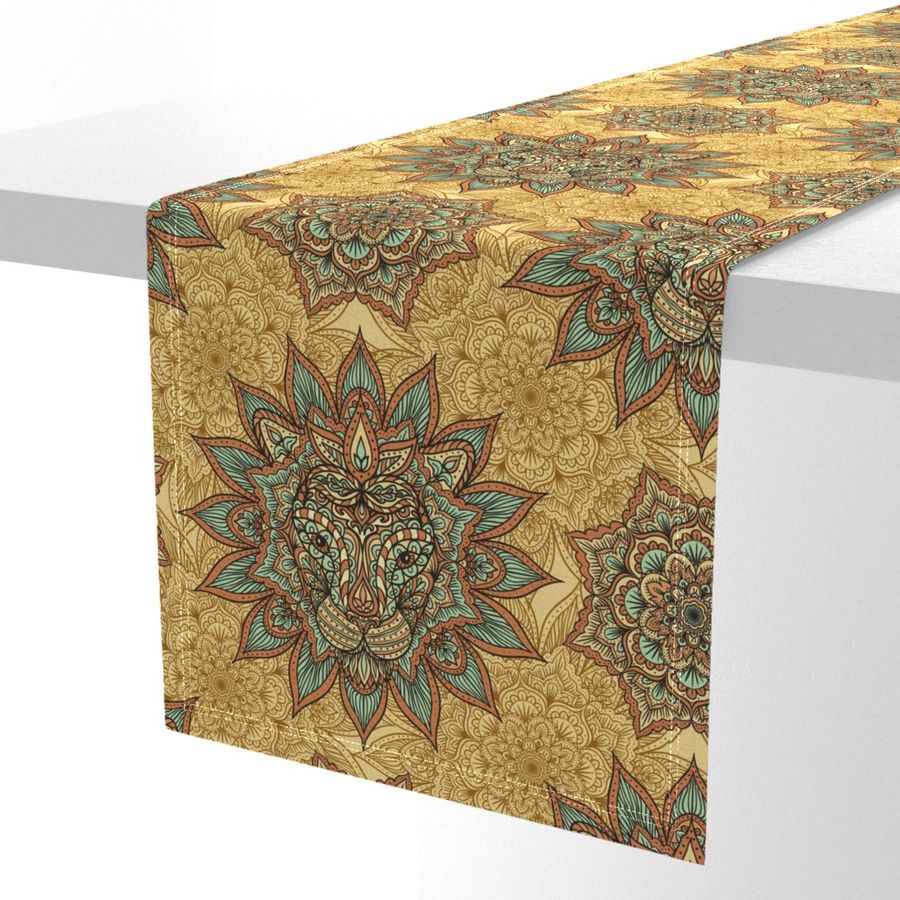 HOME_GOOD_TABLE_RUNNER