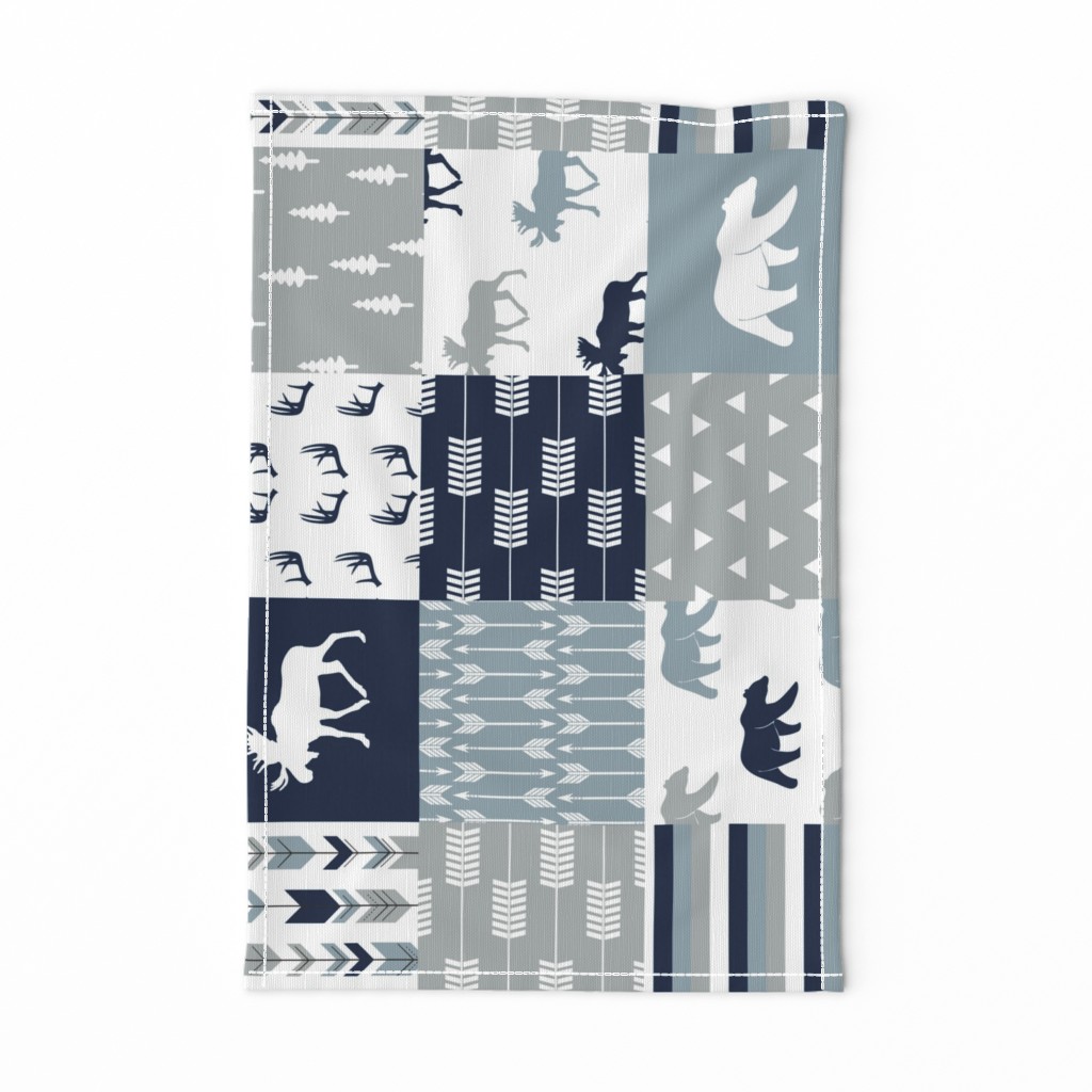 Woodland Wholecloth (moose and bear) 90 || navy, rustic woods blue, grey