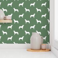 Husky dog silhouette med green