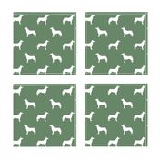 Husky dog silhouette med green