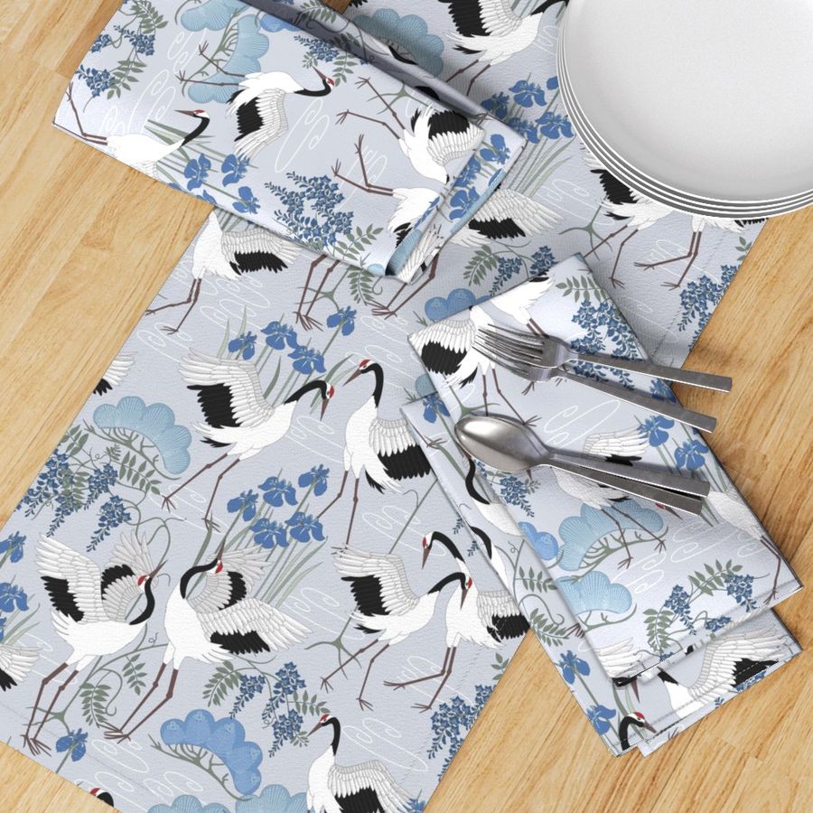 HOME_GOOD_TABLE_RUNNER