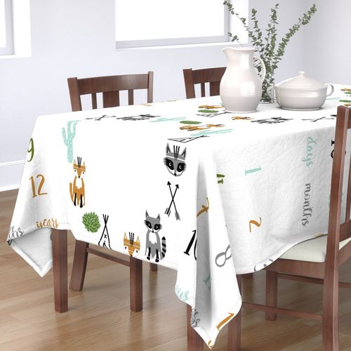 HOME_GOOD_RECTANGULAR_TABLE_CLOTH