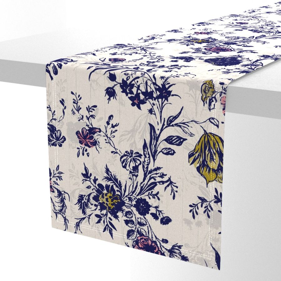 HOME_GOOD_TABLE_RUNNER