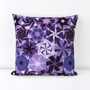 Feather hexagonal purple quilt