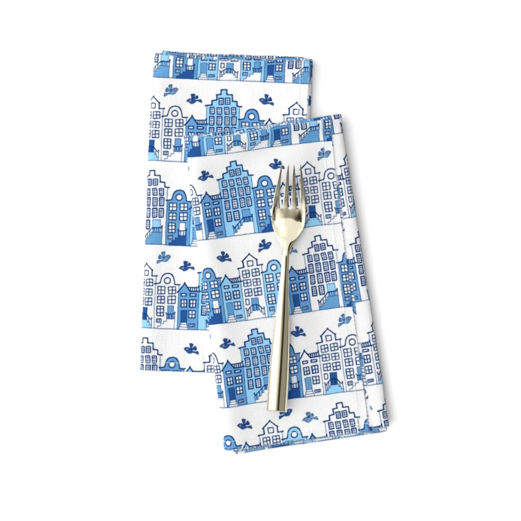 Dutch street blue and white (small)