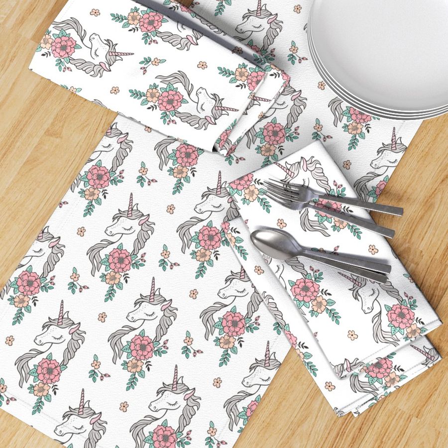 HOME_GOOD_TABLE_RUNNER