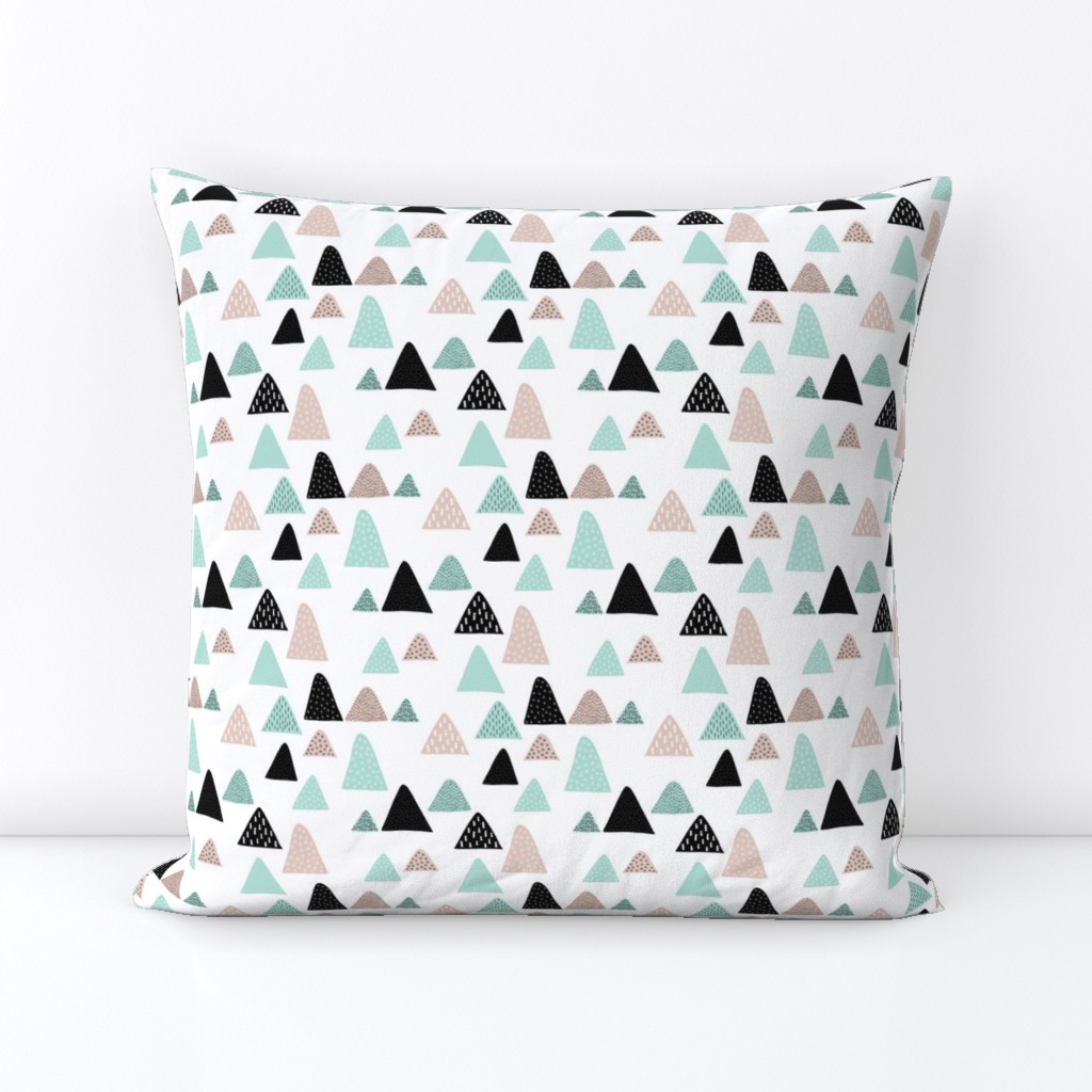 Abstract geometric triangle mountain peak winter Scandinavian style mint black and white XS