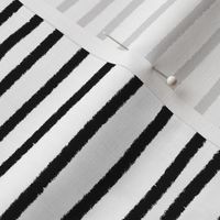 Sketchy Stripes // Black