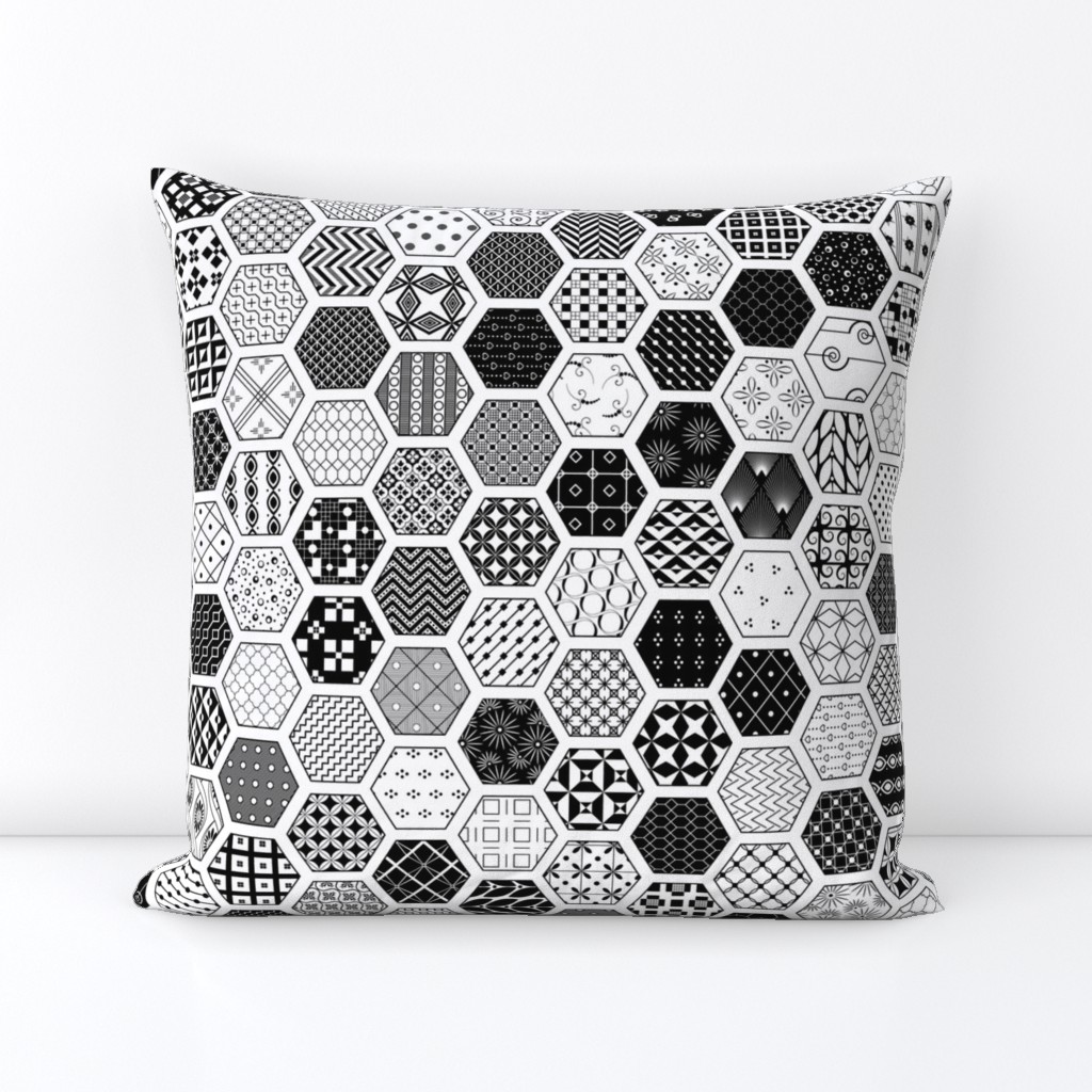 Hexagon Modern Cheater Quilt White Black