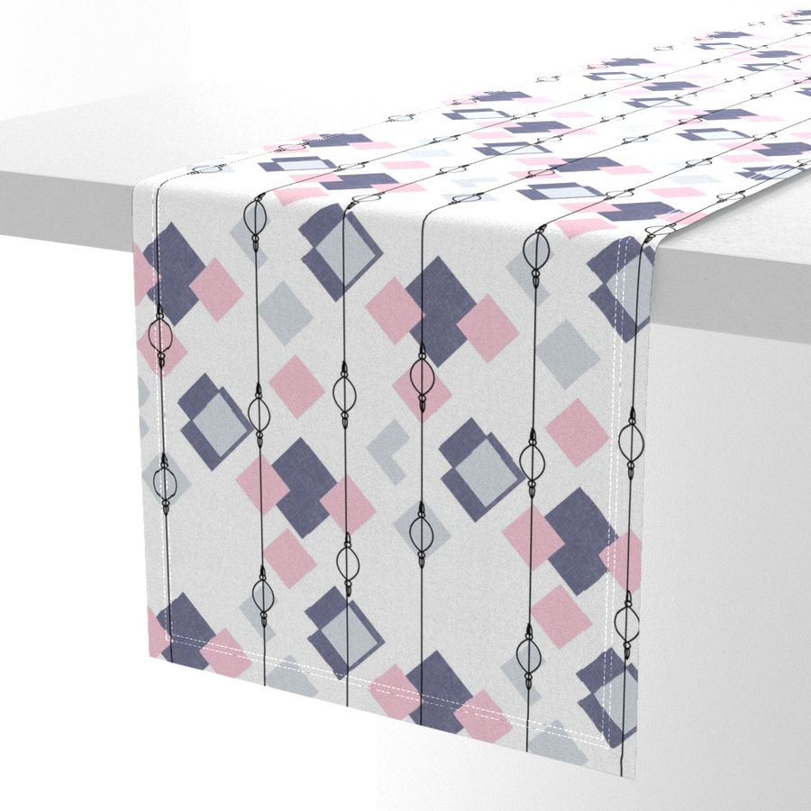 HOME_GOOD_TABLE_RUNNER