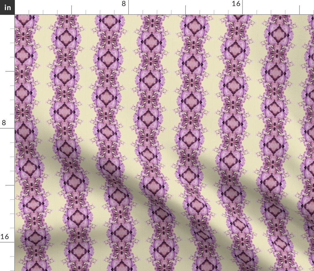 Oxalis Lace Stripes in Lavender on Grey