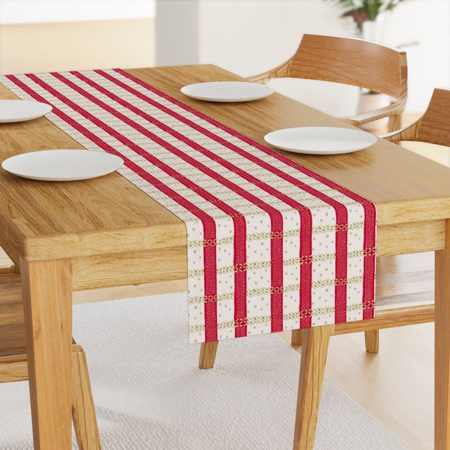 HOME_GOOD_TABLE_RUNNER