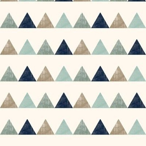 textured triangles (navy)