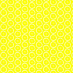 Yellow wibbly circles