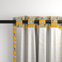 Roadrunner on yellow horizontal stripes | small