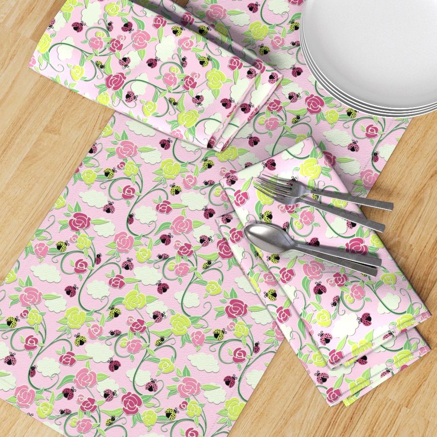 HOME_GOOD_TABLE_RUNNER