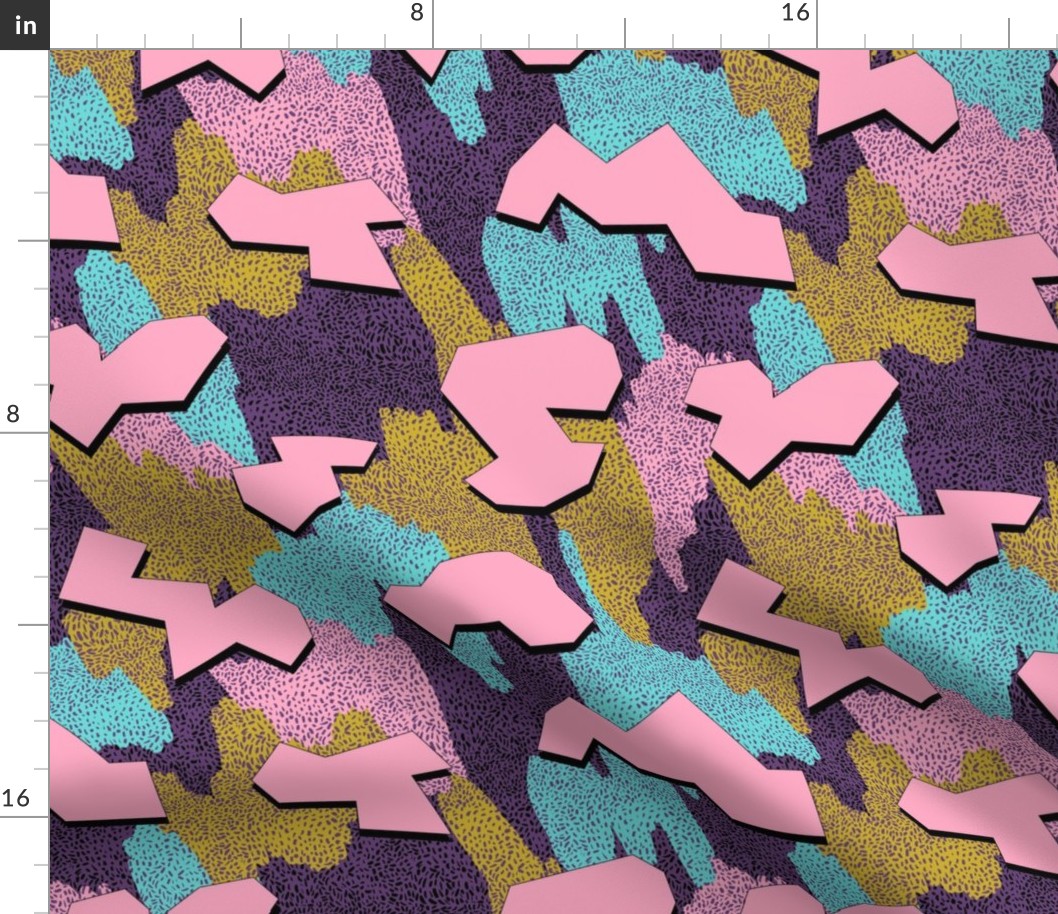 Memphis Pattern - Pink