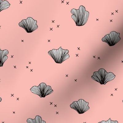 Shell and coral deep sea ocean basic scandianvian style design pink