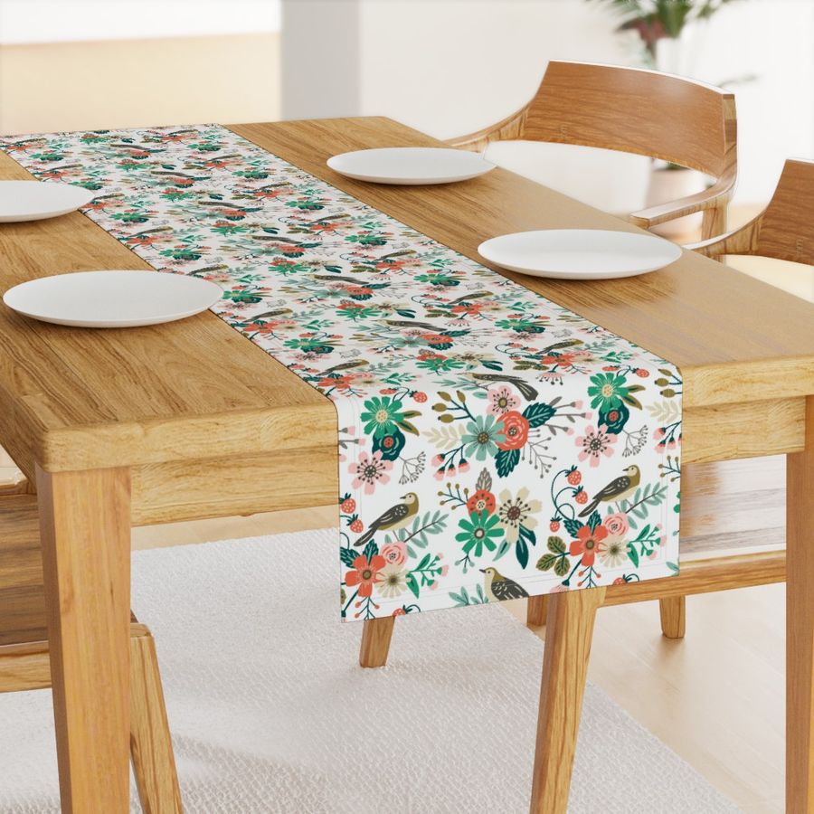 HOME_GOOD_TABLE_RUNNER