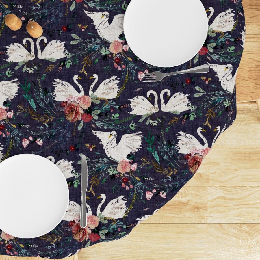 HOME_GOOD_ROUND_TABLE_CLOTH