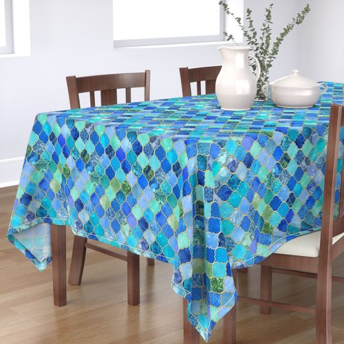 HOME_GOOD_RECTANGULAR_TABLE_CLOTH