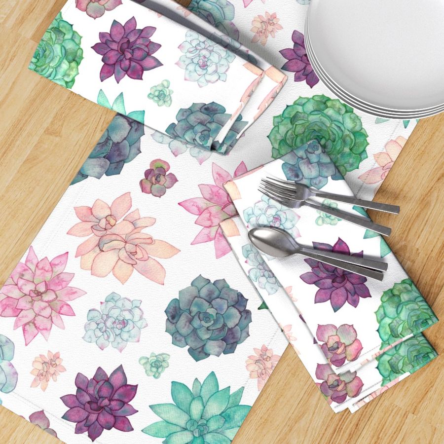 HOME_GOOD_TABLE_RUNNER