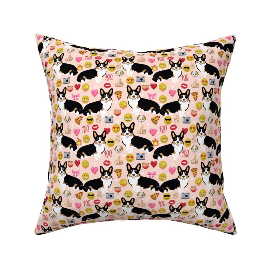 HOME_GOOD_SQUARE_THROW_PILLOW