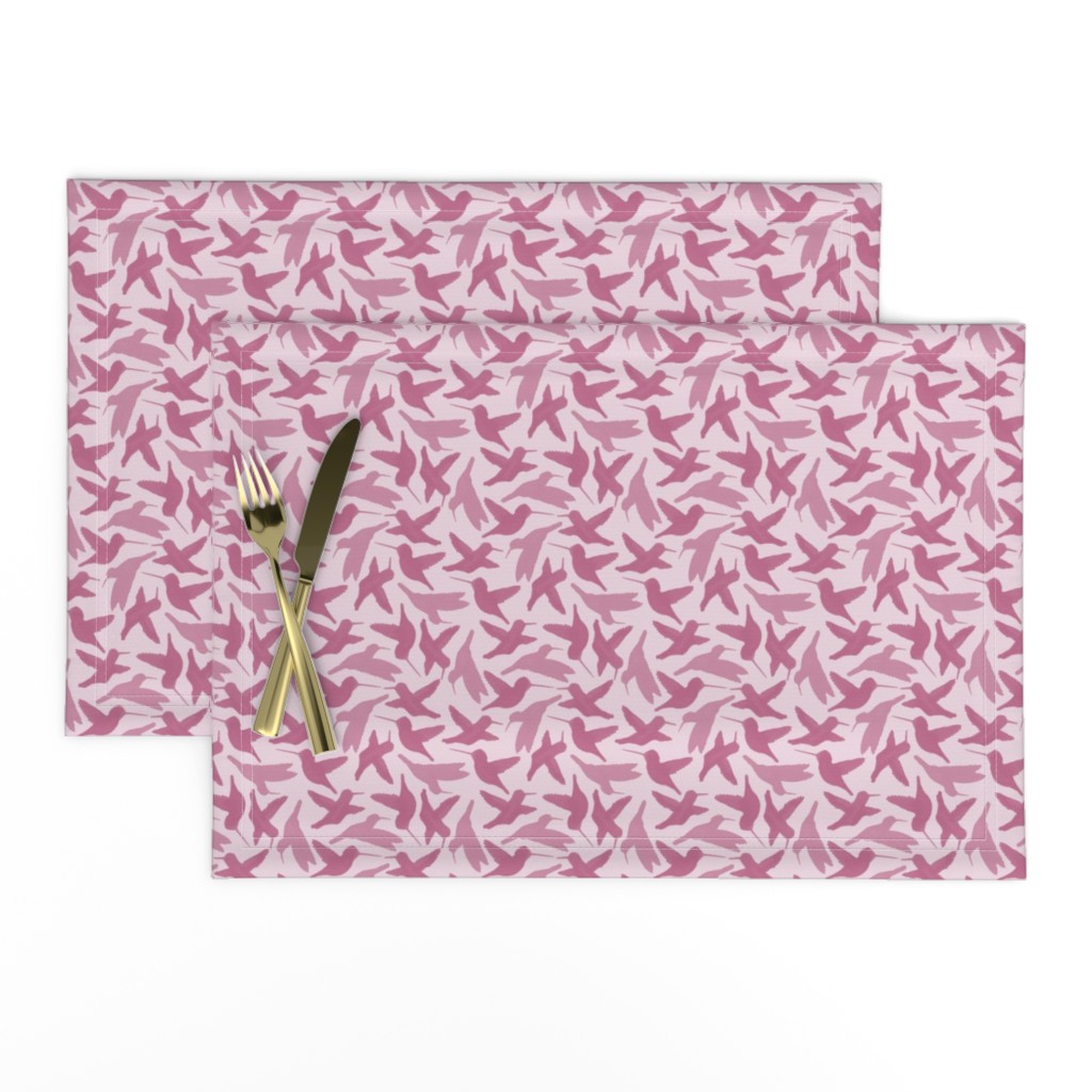 Hummingbird Repeat (pink)