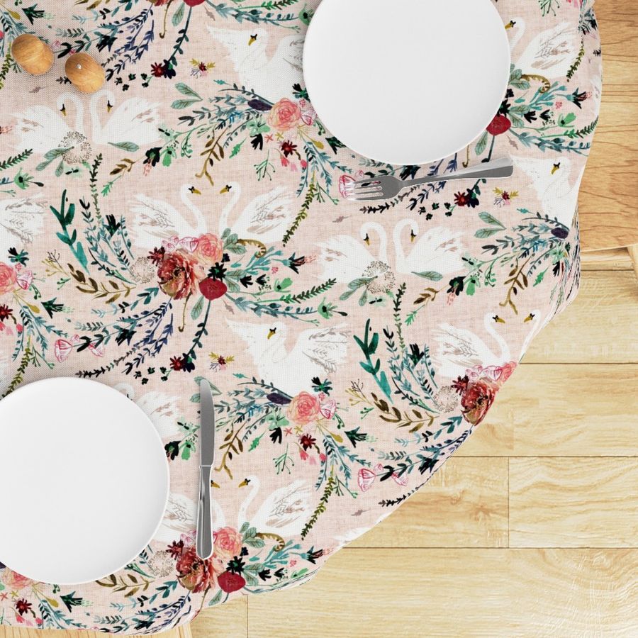 HOME_GOOD_ROUND_TABLE_CLOTH