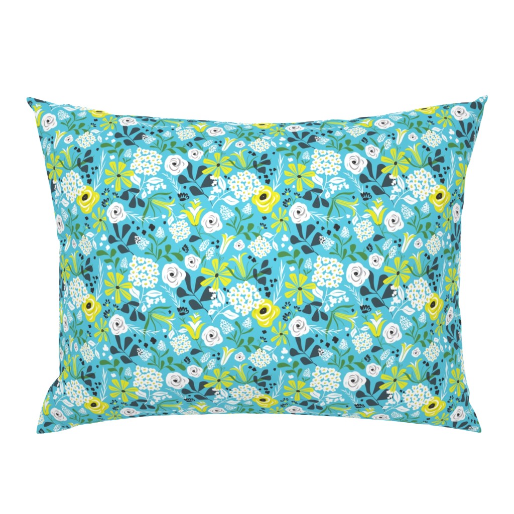 Darcy - Retro Floral - Aqua Blue Regular Scale