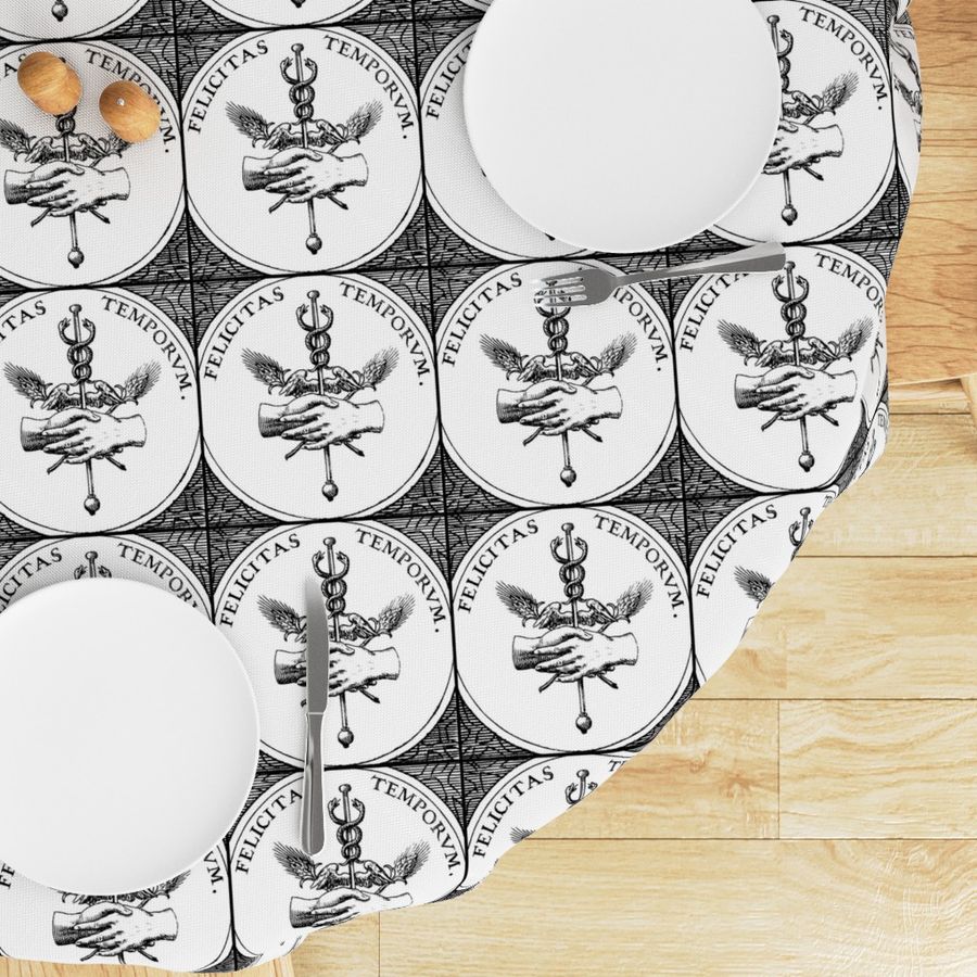 HOME_GOOD_ROUND_TABLE_CLOTH