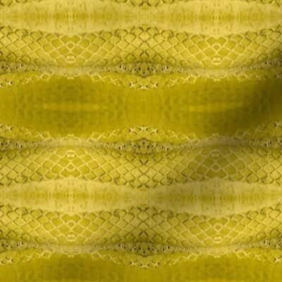 Horizontal Snakeskin (Chartreuse)
