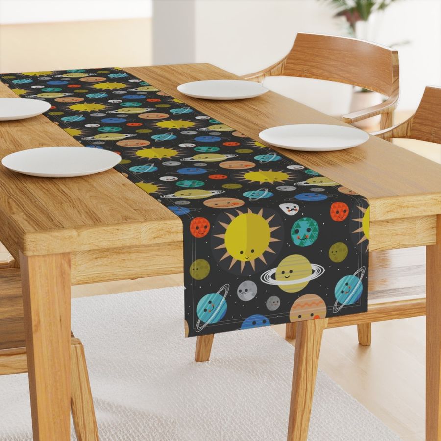 HOME_GOOD_TABLE_RUNNER